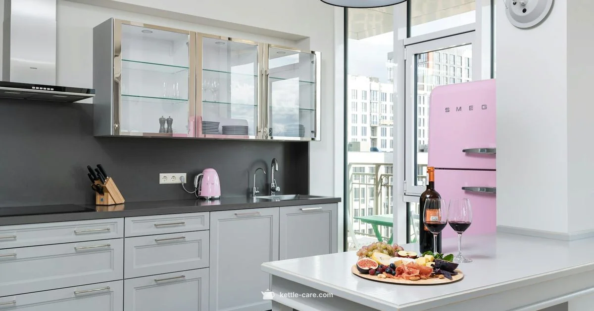 Smeg KLF03 Guide - Kettle Care