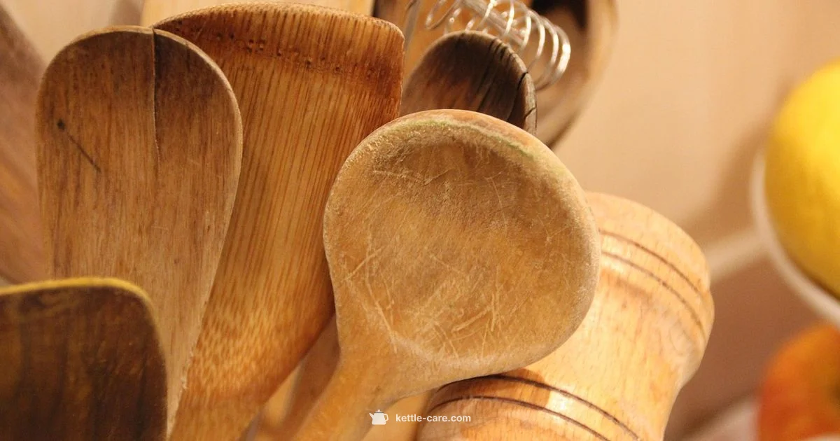 Wooden Handle Kettle Wooden Handle Kettle - Kettle Care